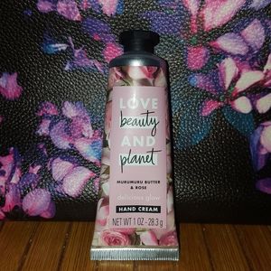 💖5/$15 love beauty and planet..